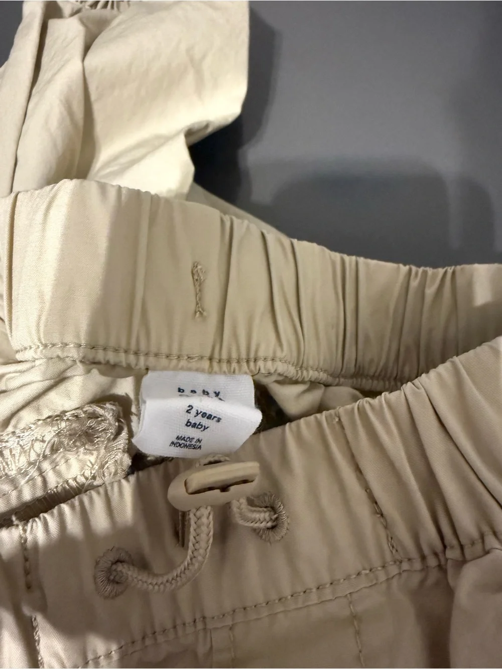 Baby Gap-Beige Cargo Jogger Pants-Size 2